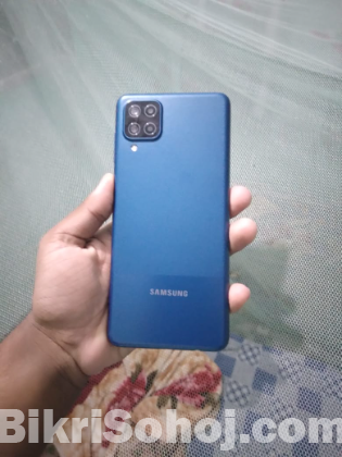 Samsung A12